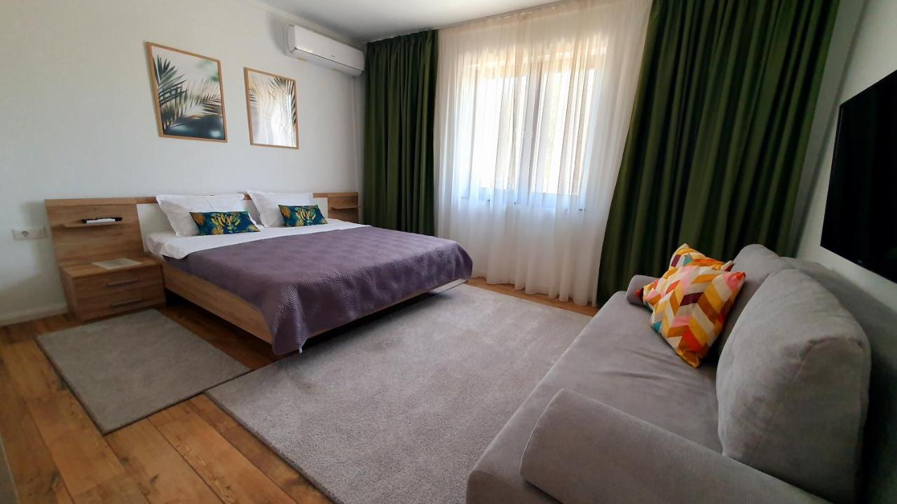 Villa Casanova à Sînmartin Extérieur photo